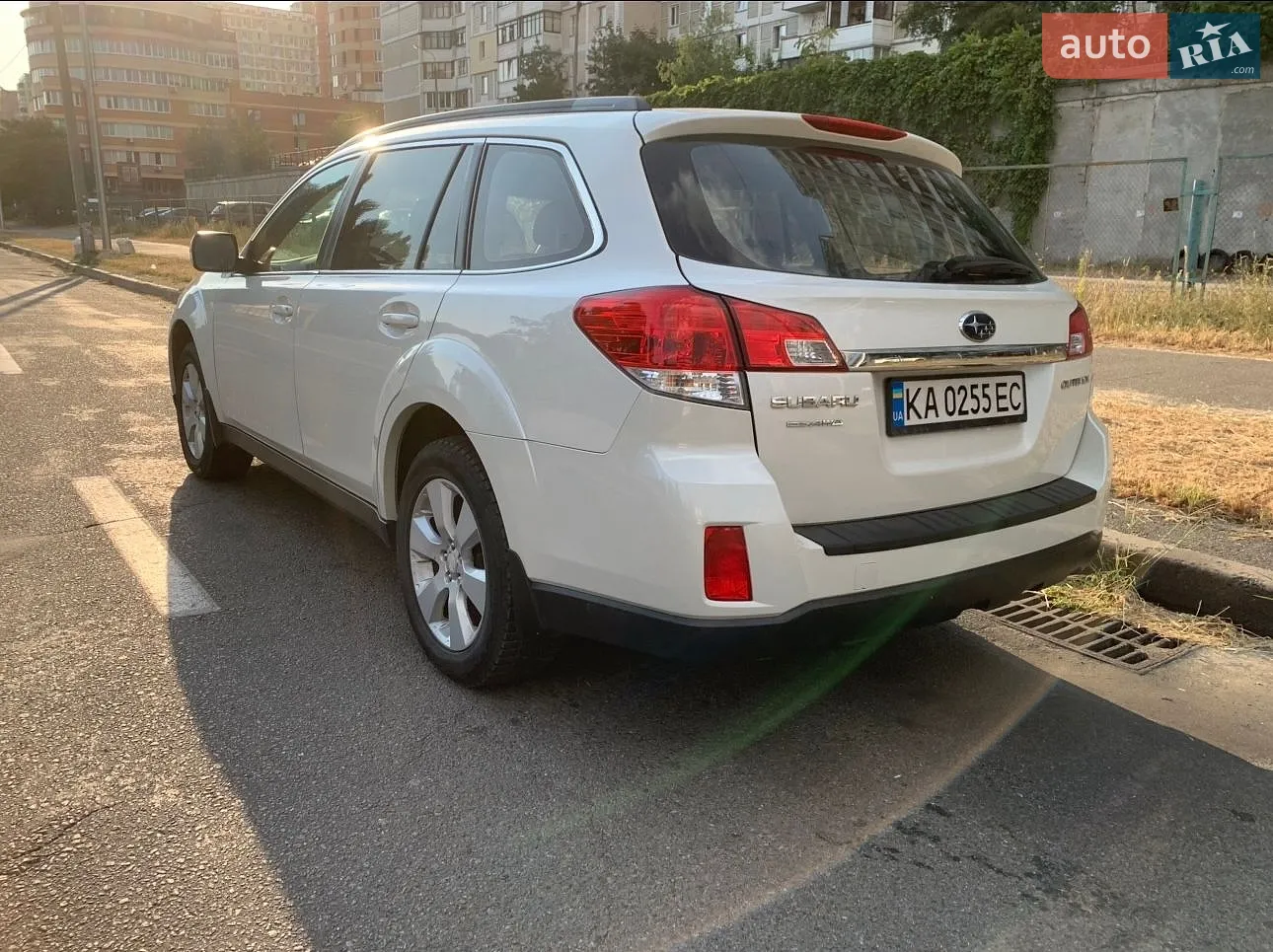 2011 Subaru Outback - мініатюра 4