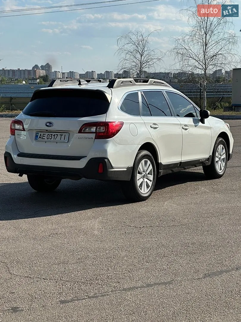 2019 Subaru Outback - мініатюра 4