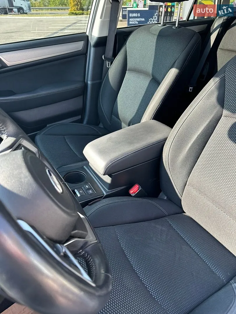 2019 Subaru Outback - мініатюра 9