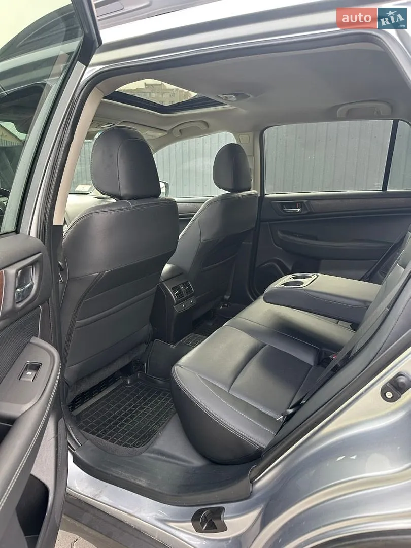 2016 Subaru Outback - мініатюра 13