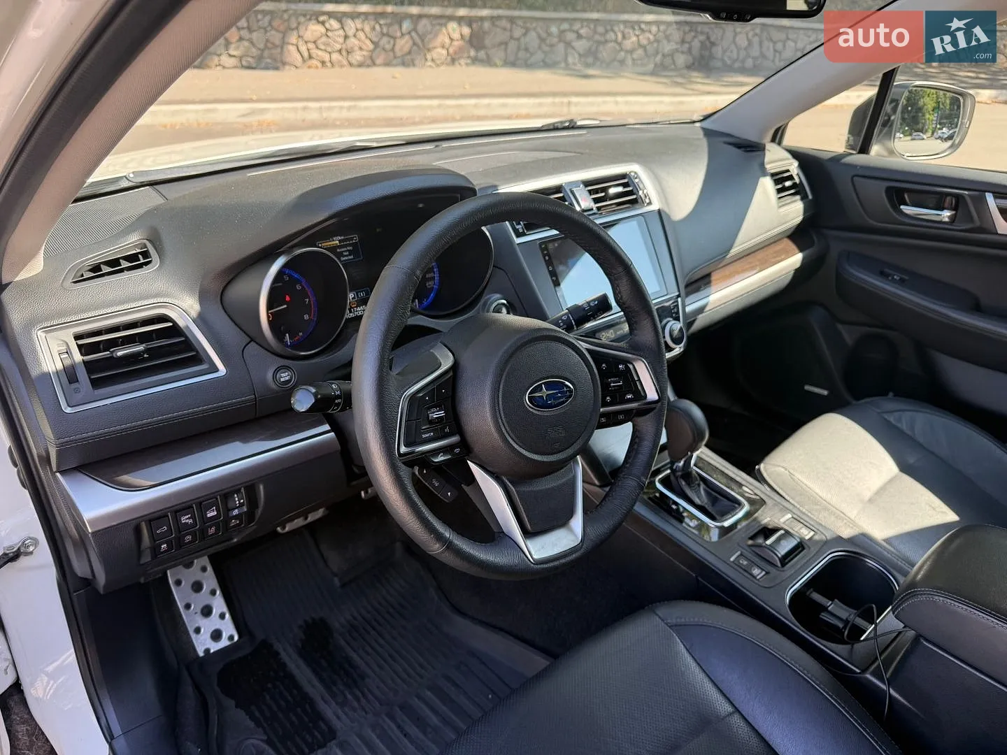 2018 Subaru Outback - мініатюра 19
