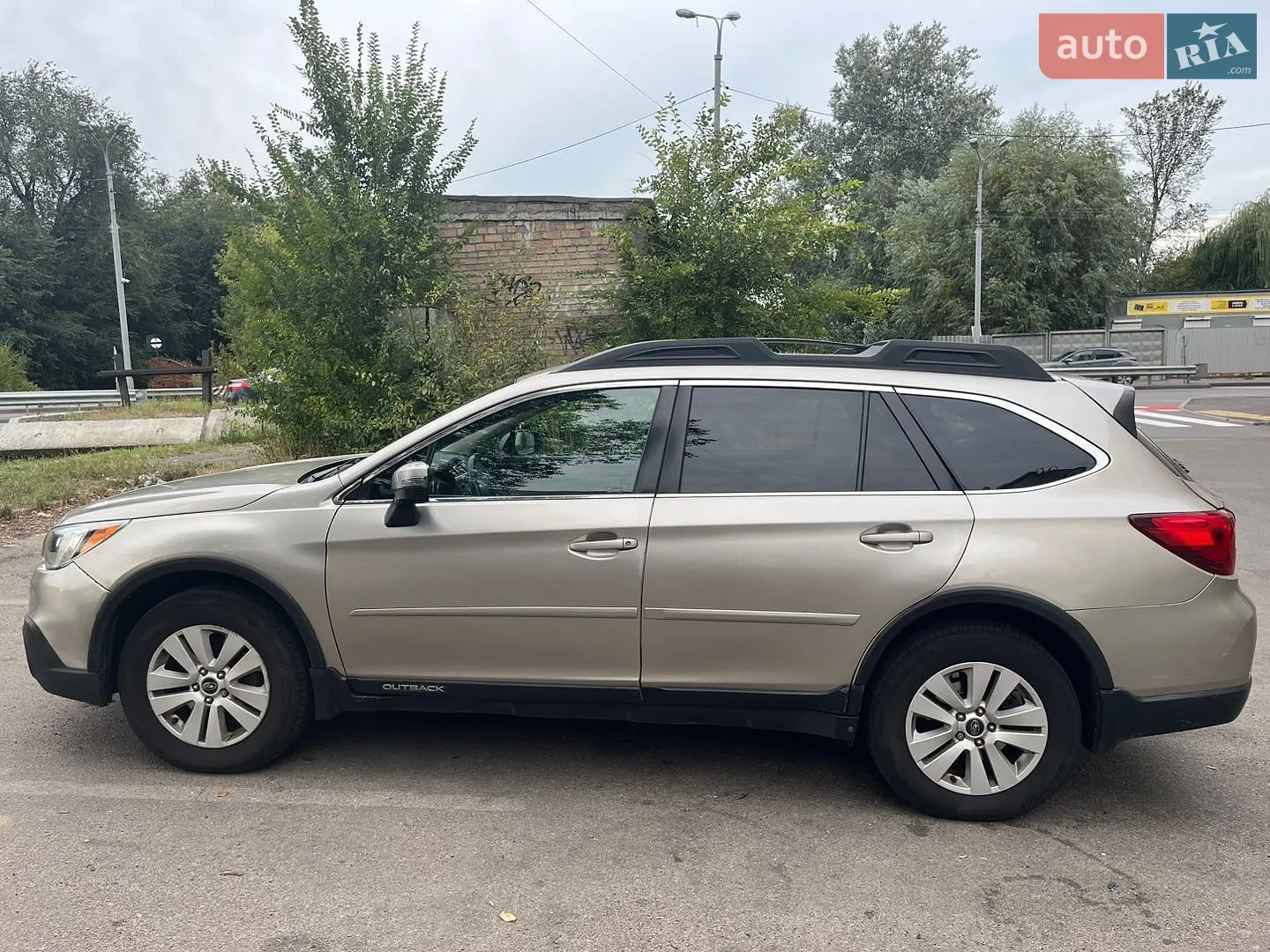 2017 Subaru Outback - мініатюра 4