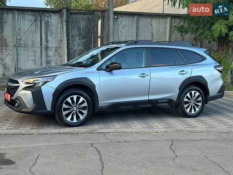 Subaru Outback 2023