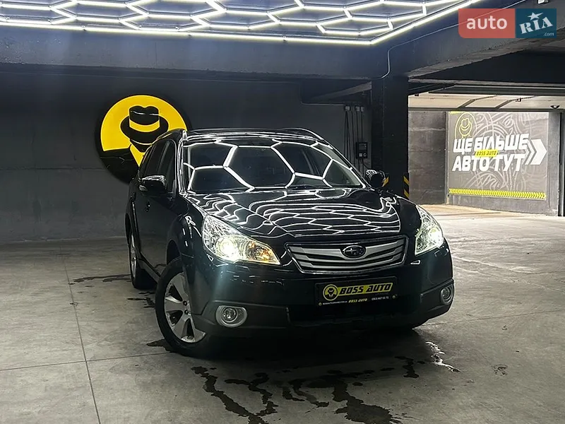 Subaru Outback 2011