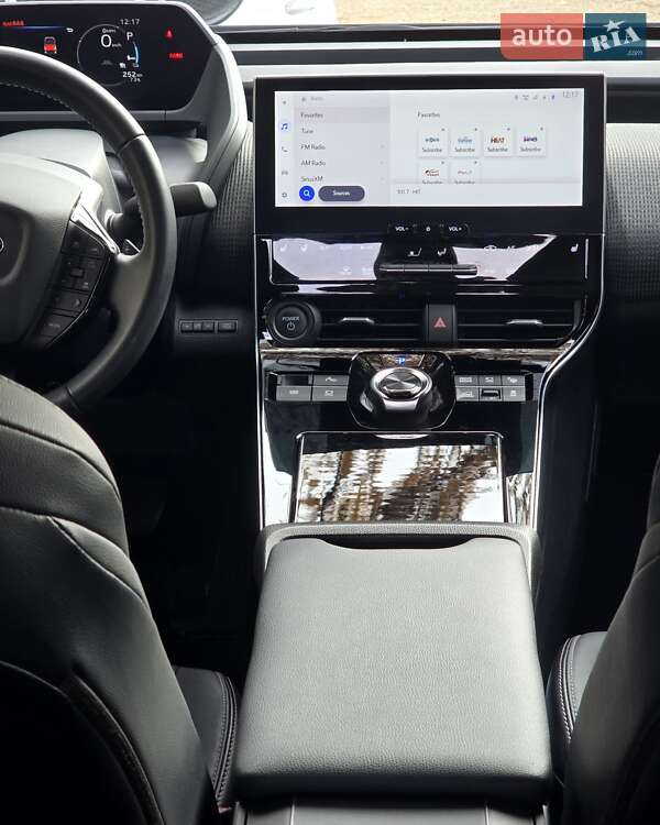 Внедорожник / Кроссовер Subaru Solterra 2023 в Львове