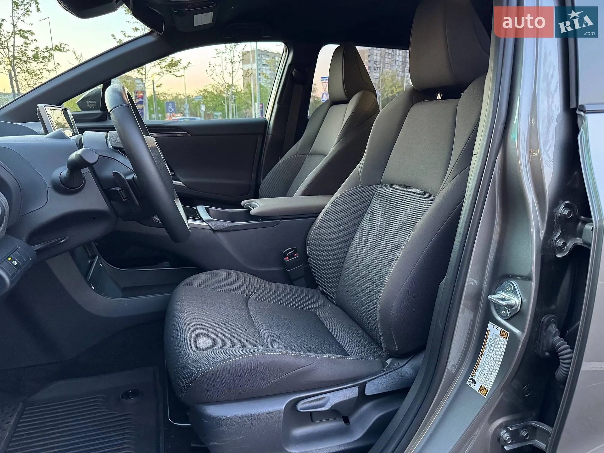 2024 Subaru Solterra - мініатюра 11