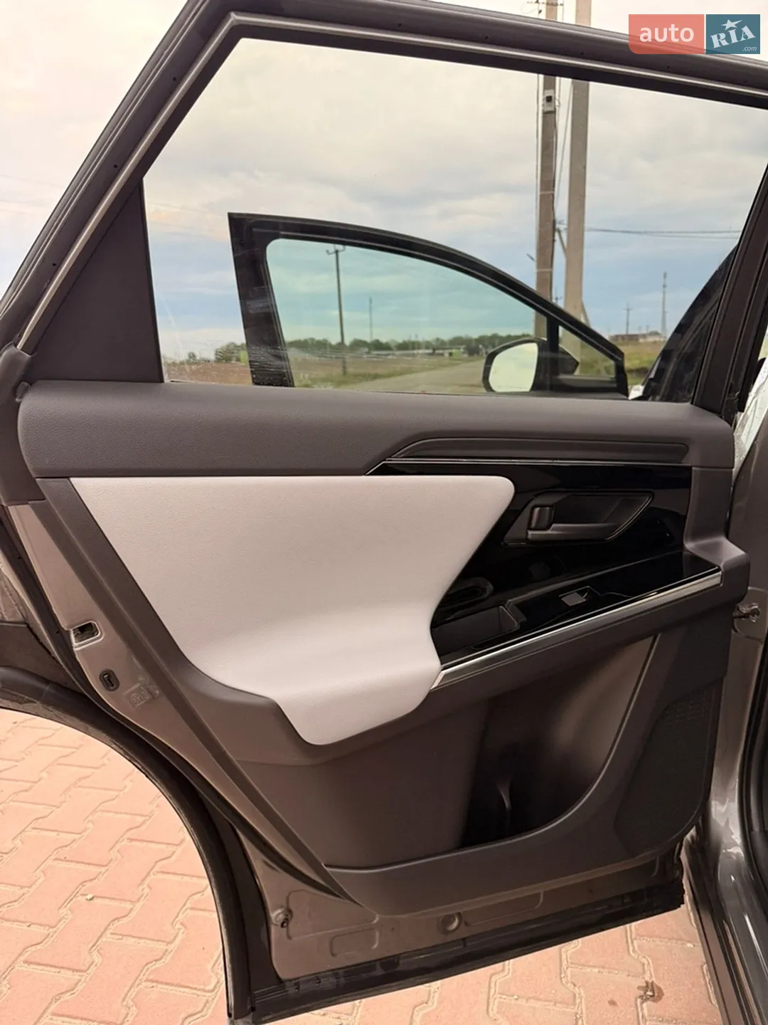 2022 Subaru Solterra - мініатюра 17