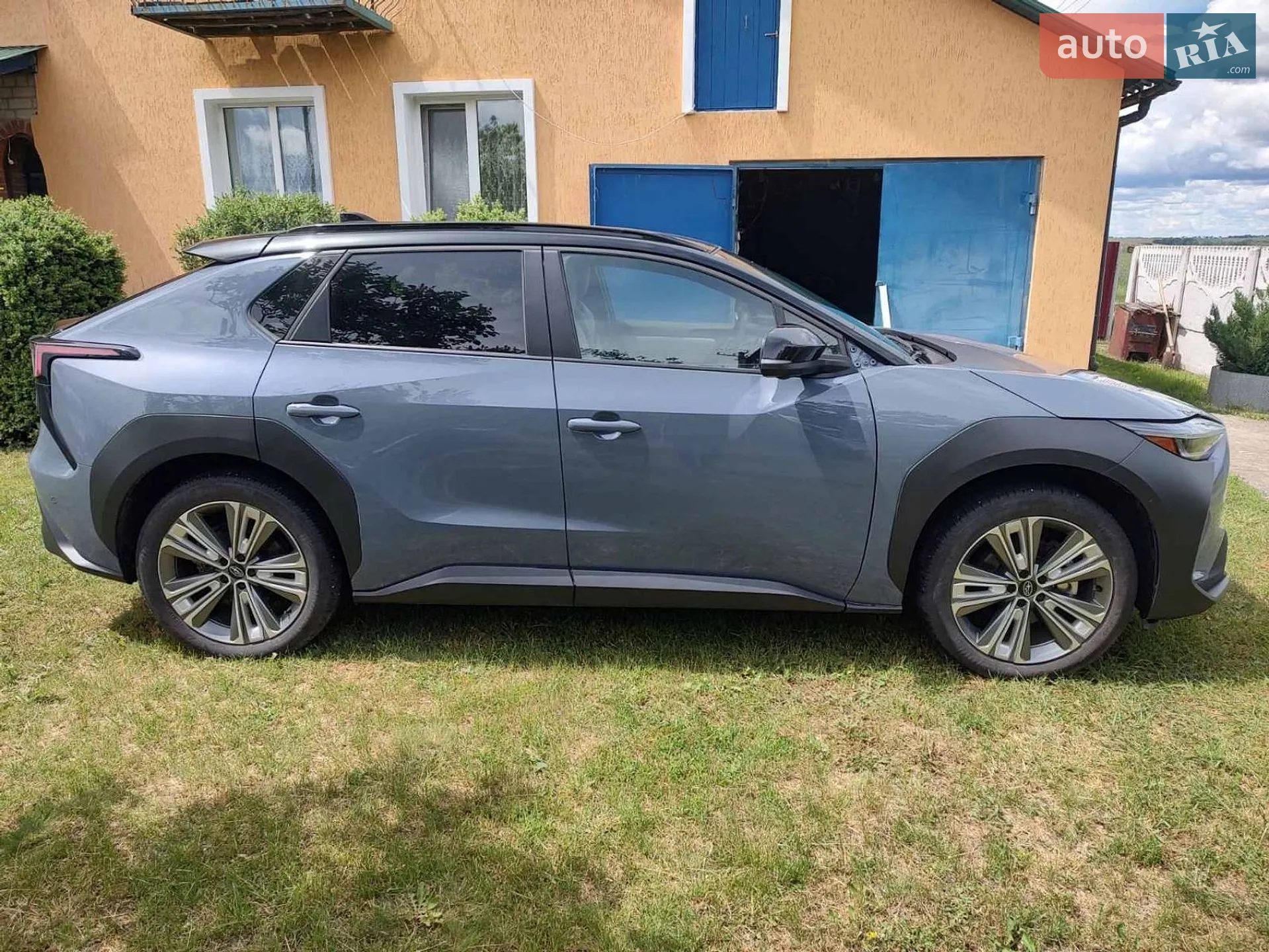 2023 Subaru Solterra - мініатюра 2