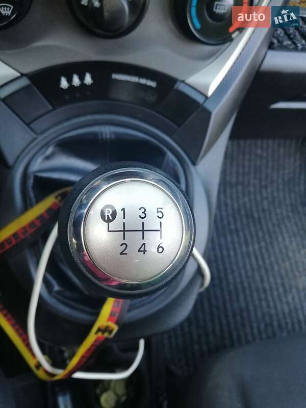 Хетчбек Subaru Trezia 2011 в Кропивницькому