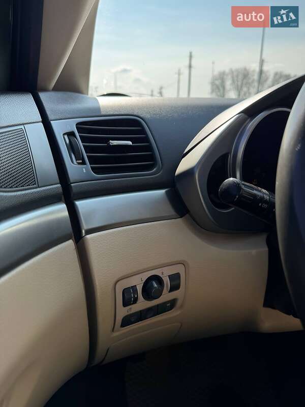 Позашляховик / Кросовер Subaru Tribeca 2006 в Золотоноші