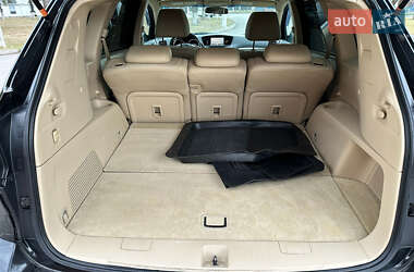 Внедорожник / Кроссовер Subaru Tribeca 2007 в 