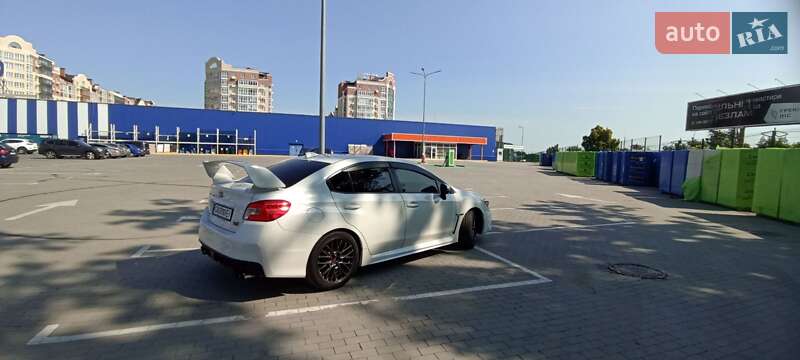 Седан Subaru WRX STI 2015 в Умани