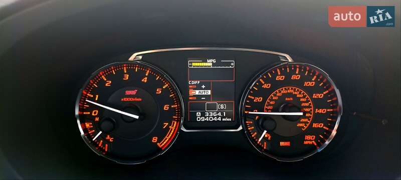 Седан Subaru WRX STI 2015 в Умани