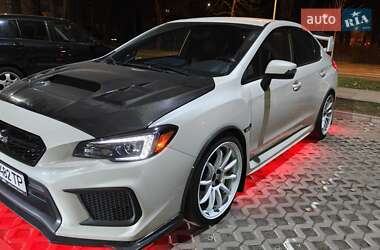 Седан Subaru WRX STI 2019 в Львові