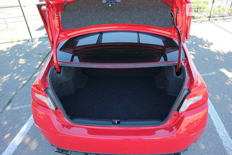 Седан Subaru WRX 2017 в Харкові