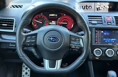 Седан Subaru WRX 2014 в Киеве