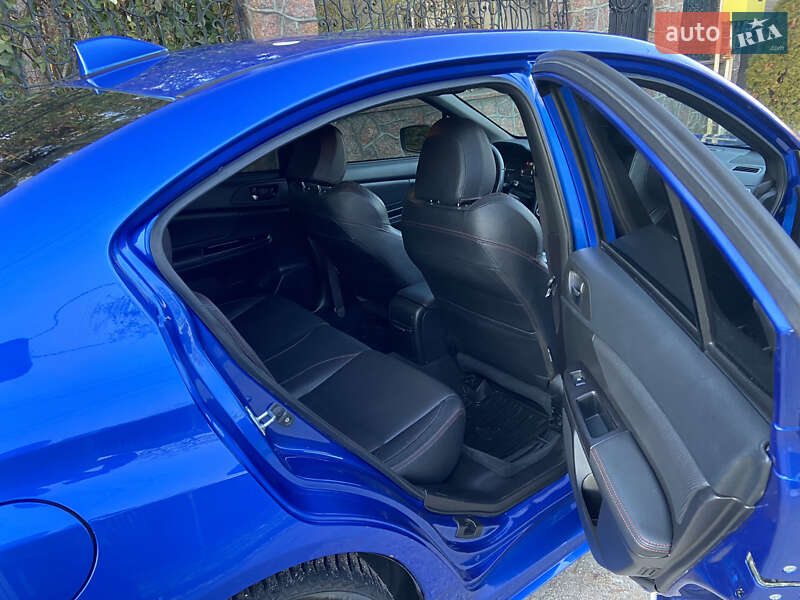 Седан Subaru WRX 2014 в Кропивницком