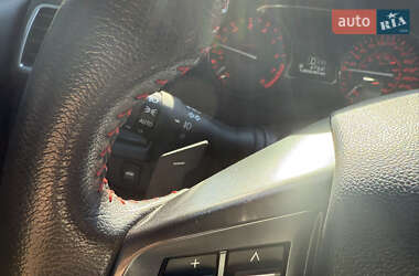 Седан Subaru WRX 2014 в 