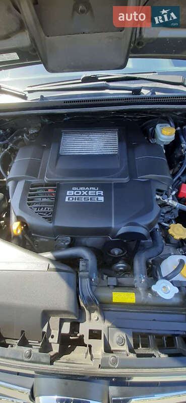 Позашляховик / Кросовер Subaru XV 2012 в Києві