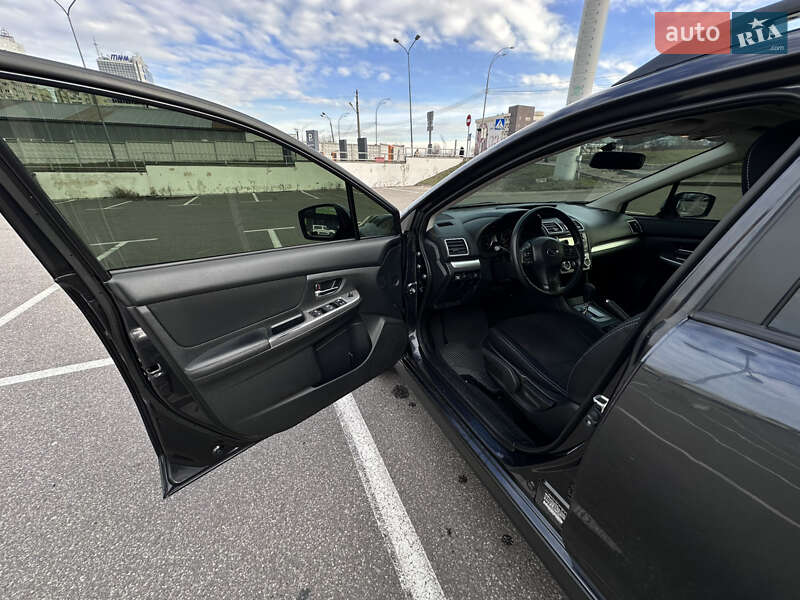 Внедорожник / Кроссовер Subaru XV 2015 в Киеве