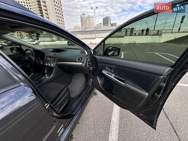 Внедорожник / Кроссовер Subaru XV 2015 в Киеве