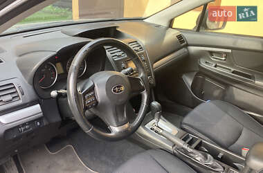 Позашляховик / Кросовер Subaru XV 2013 в 