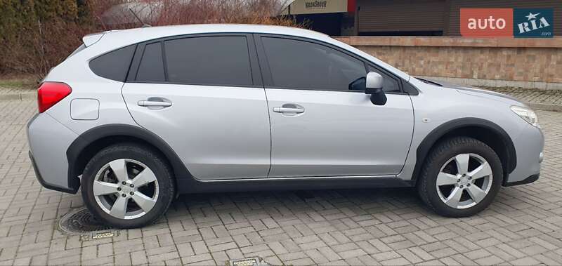 Позашляховик / Кросовер Subaru XV 2014 в Дніпрі