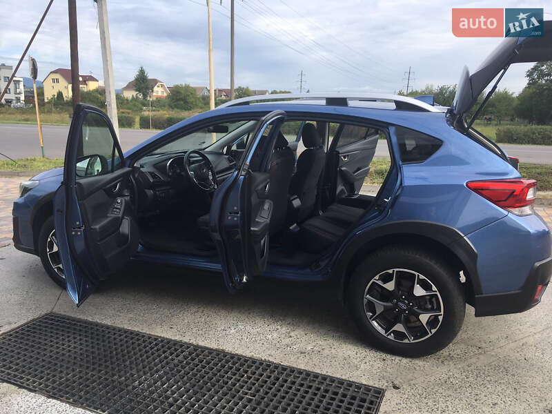 Внедорожник / Кроссовер Subaru XV 2019 в Ужгороде