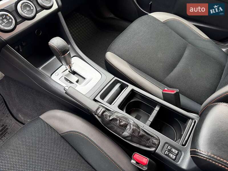 Внедорожник / Кроссовер Subaru XV 2016 в Киеве