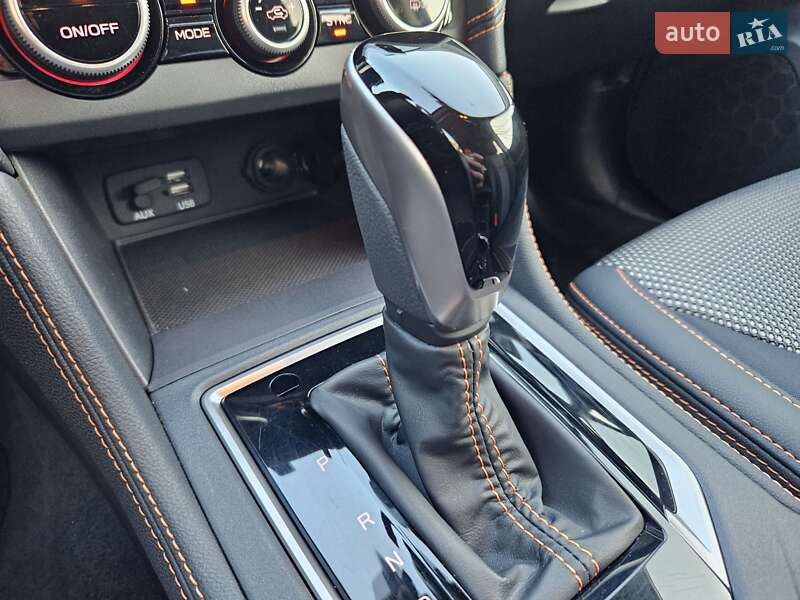 Внедорожник / Кроссовер Subaru XV 2018 в Одессе