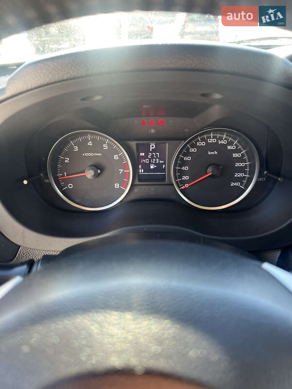 Внедорожник / Кроссовер Subaru XV 2014 в Киеве