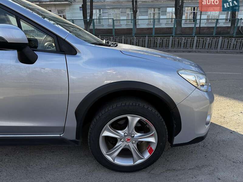 Внедорожник / Кроссовер Subaru XV 2012 в Киеве
