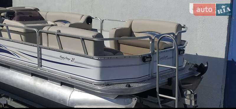 Другой водный транспорт Sun Tracker Party Barge 2007 в Киеве фото 18 Другой водный транспорт Sun Tracker Party Barge 2007 в Киеве