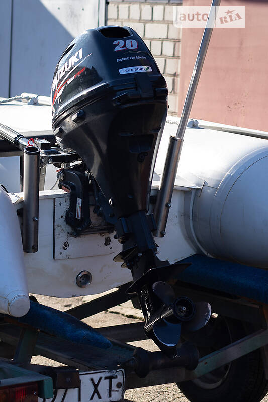 Човен Suzuki 2012 в Черкасах фото 2 Човен Suzuki 2012 в Черкасах