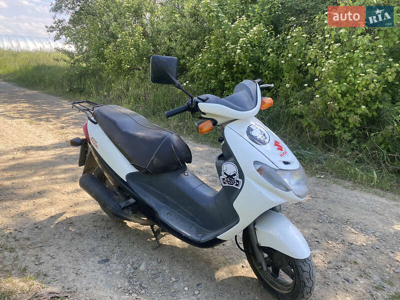 Скутер Suzuki Address 110 2011 в Черновцах