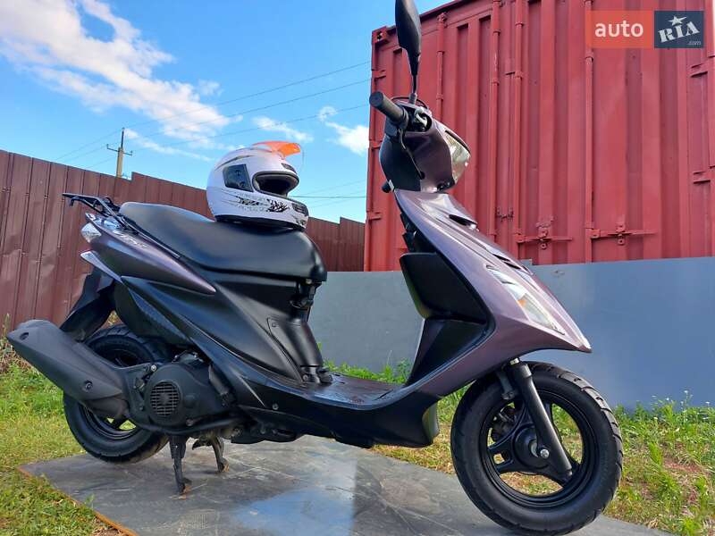 Suzuki Address V125 2010