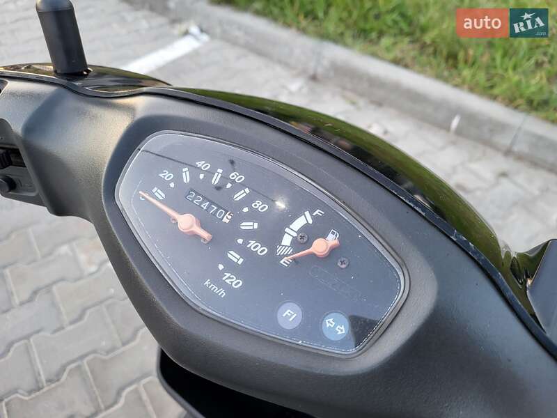 Скутер Suzuki Address V125 2013 в Ніжині фото 4 Скутер Suzuki Address V125 2013 в Ніжині