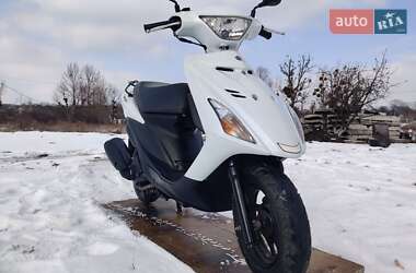 Скутер Suzuki Address V125 2014 в Харкові