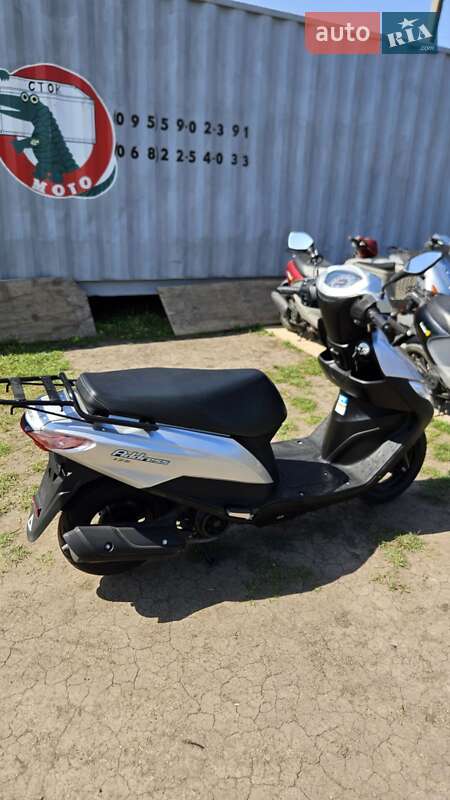 Максі-скутер Suzuki Address V125 2017 в Первомайську