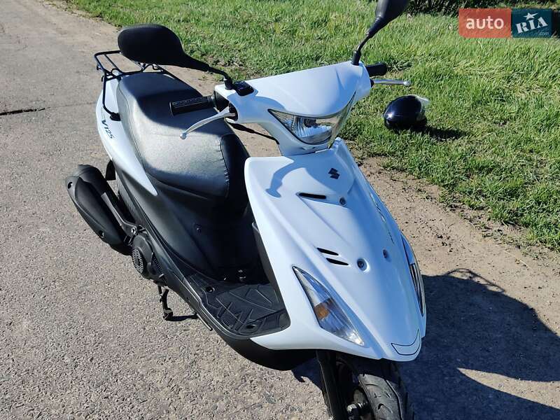 Скутер Suzuki Address V125 2014 в Харкові