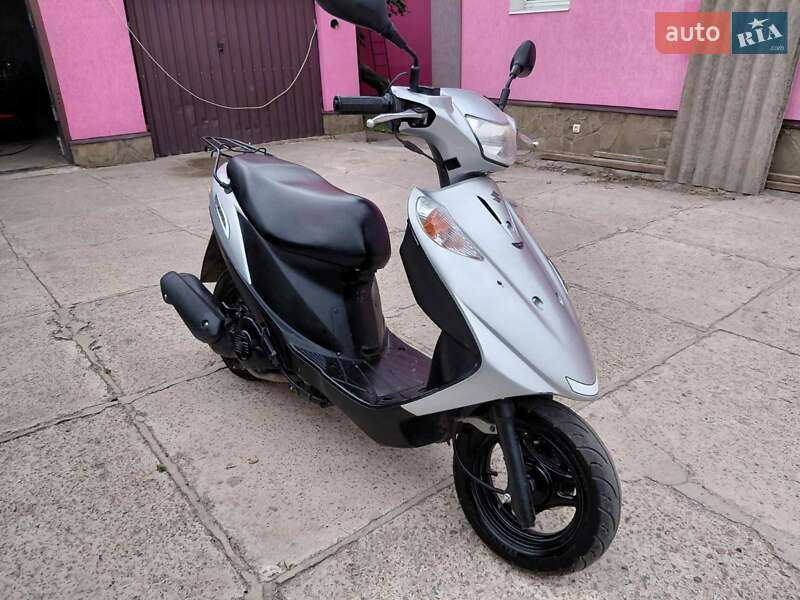 Suzuki Address V125 2015