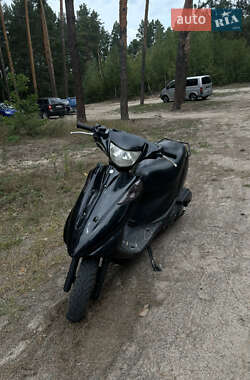 Мопеди Suzuki Address V125 2016 в Радомишлі