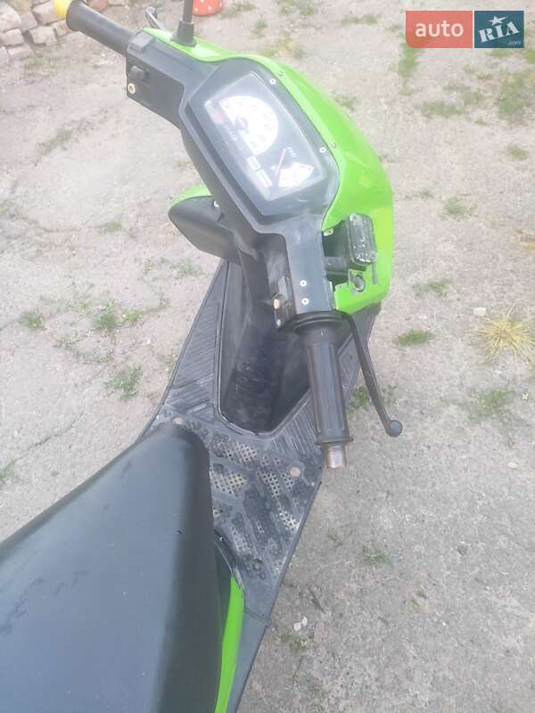 Скутер Suzuki Address V50 2005 в Ровно