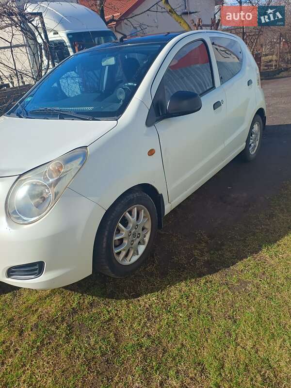 Хэтчбек Suzuki Alto 2009 в Львове