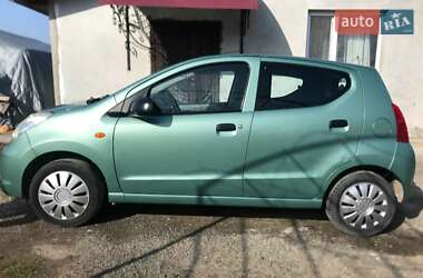 Хэтчбек Suzuki Alto 2010 в 