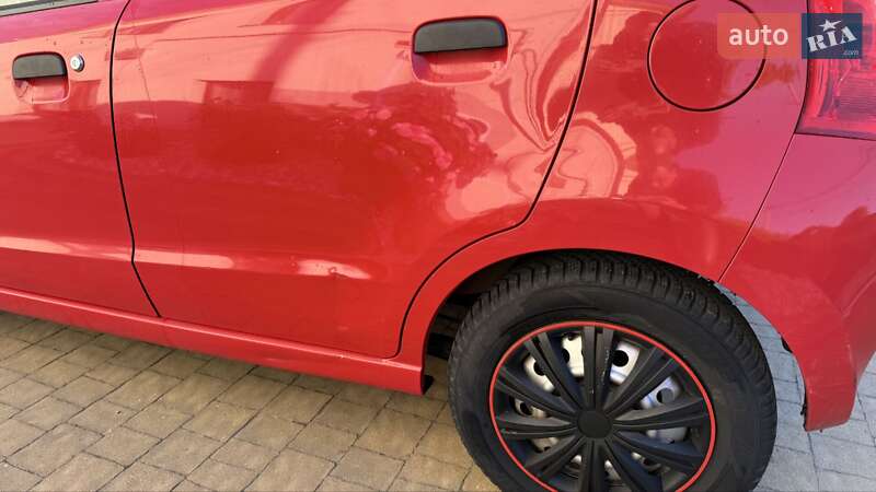 Хэтчбек Suzuki Alto 2010 в Ровно