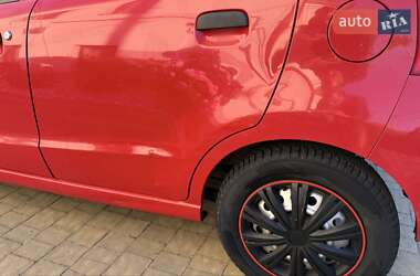 Хэтчбек Suzuki Alto 2010 в 