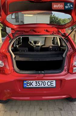 Хэтчбек Suzuki Alto 2010 в 