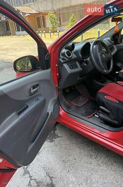 Хэтчбек Suzuki Alto 2012 в 