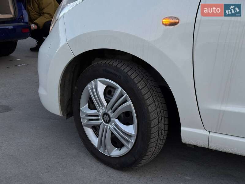 Хэтчбек Suzuki Alto 2013 в Ровно